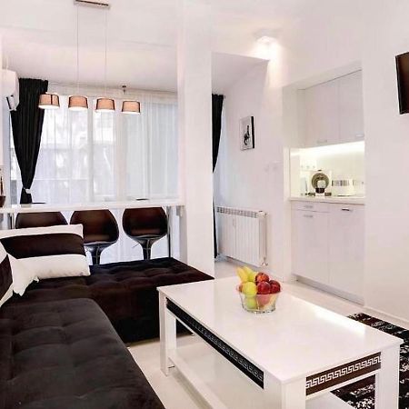 Zero-Waste Studio Apartment In Central Sofia Buitenkant foto