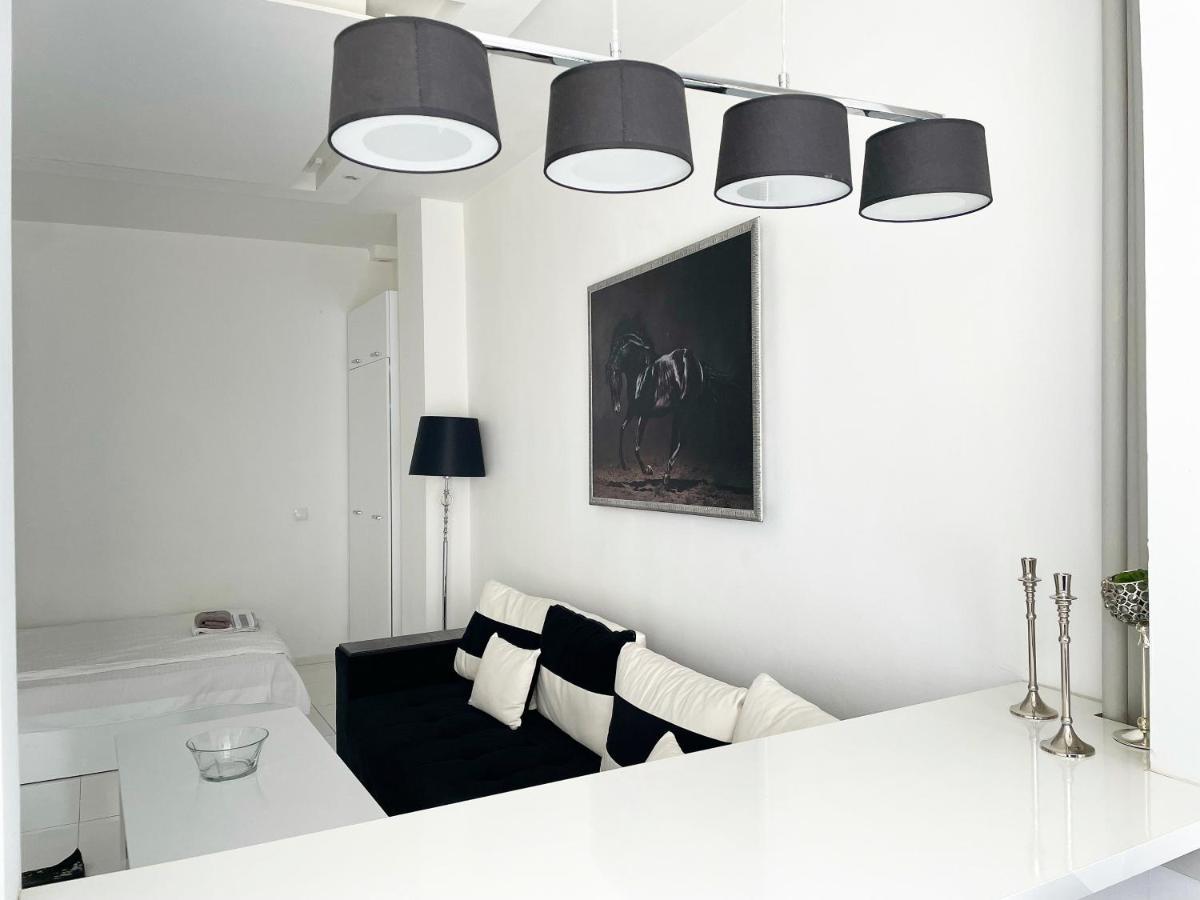 Zero-Waste Studio Apartment In Central Sofia Buitenkant foto