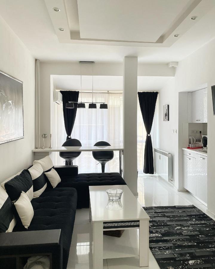 Zero-Waste Studio Apartment In Central Sofia Buitenkant foto