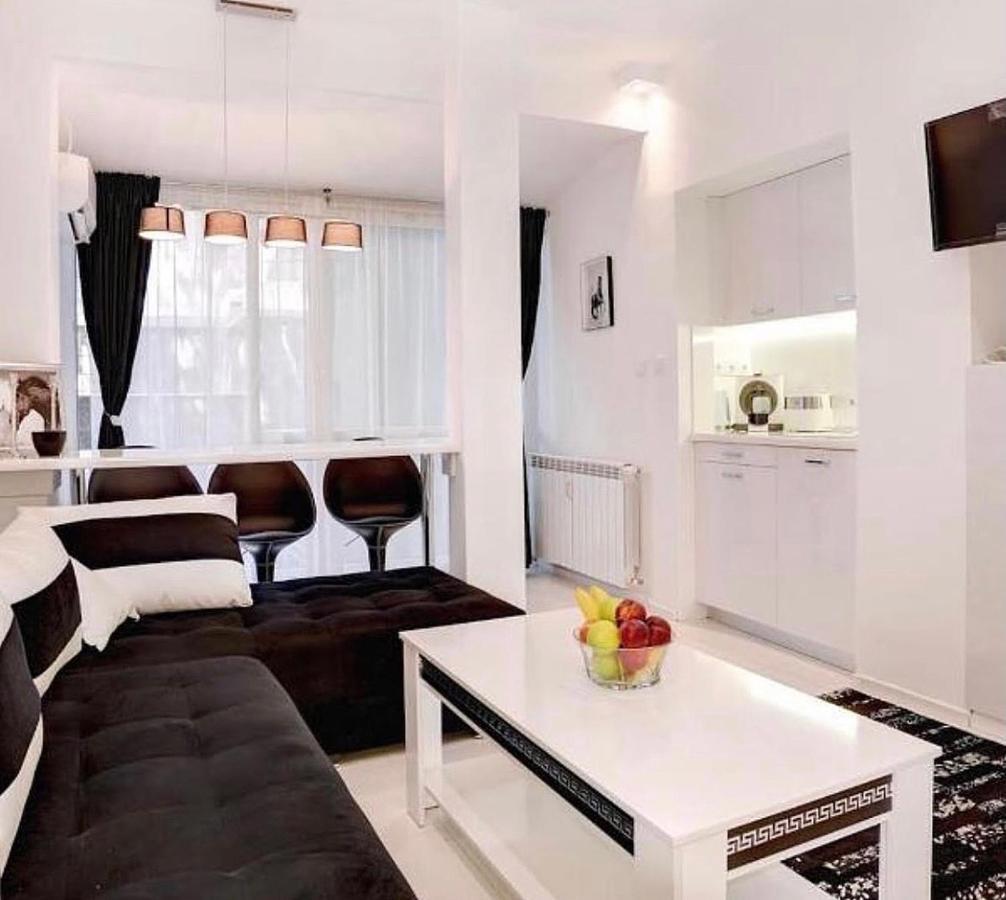 Zero-Waste Studio Apartment In Central Sofia Buitenkant foto